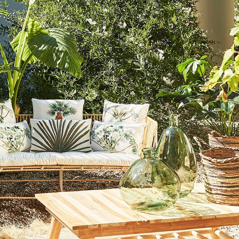 Côté Table Vase Colibri Sauge D33xh33cm Verre Recyclé 5 Côté Table Vase Colibri Sauge D33xh33cm Verre Recyclé – Image 5